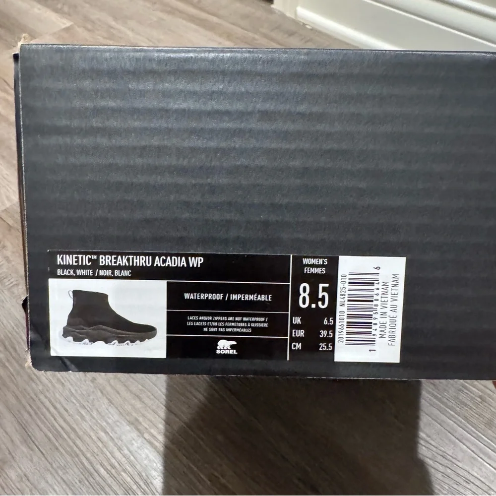 Sorel Kinetic Breakthru Acadia WP Waterproof Black Bootie Boots